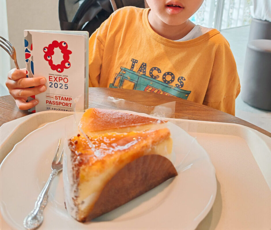 大阪・関西万博満喫記④〜アゼルバイジャン館のカフェで誕生日ケーキ〜